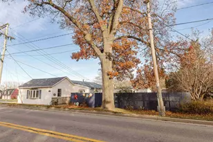 825 Fountain St, Mineral Point, WI 53565 - Photo 45