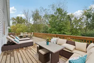 919 Lochmoore Dr, Waunakee, WI 53597 - Photo 5