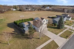 502 Lorraine Dr, Edgerton, WI 53534 - Photo 39