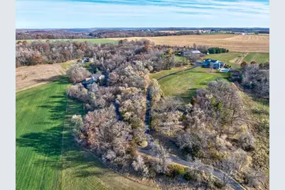 8044 Lueth Road, Sauk City, WI 53583 - Photo 3