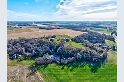 8044 Lueth Road, Sauk City, WI 53583 - Photo 5