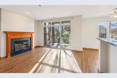 2820 Mickelson Parkway #205, Fitchburg, WI 53711 - Photo 5