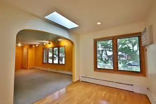 713 Redland Dr, Madison, WI 53714 - Photo 13