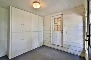 713 Redland Dr, Madison, WI 53714 - Photo 3