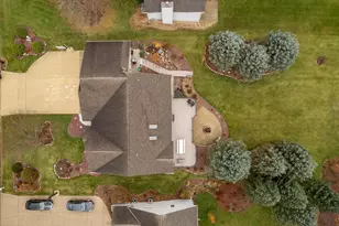 952 Bedford Dr, Janesville, WI 53546 - Photo 5