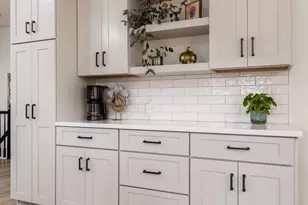 952 Bedford Dr, Janesville, WI 53546 - Photo 29