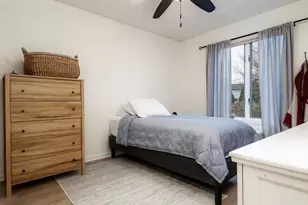 952 Bedford Dr, Janesville, WI 53546 - Photo 45