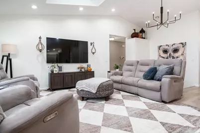 952 Bedford Drive, Janesville, WI 53546 - Photo 25