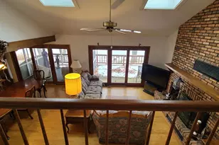 506 Lake Shore Dr, Pardeeville, WI 53954 - Photo 3