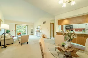 1032 S Sunnyvale Ln, Madison, WI 53713 - Photo 7