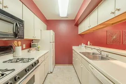 1032 S Sunnyvale Lane #F, Madison, WI 53713 - Photo 15