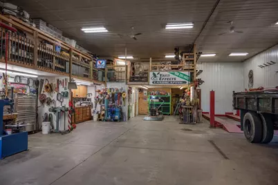 1626 Academy Street, Elroy, WI 53929 - Photo 9