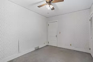 515 N Pine St, Janesville, WI 53548 - Photo 17