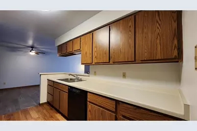 1140 Morraine View Drive #204, Madison, WI 53719 - Photo 11