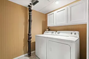 2826 Grandview Blvd, Madison, WI 53713 - Photo 33