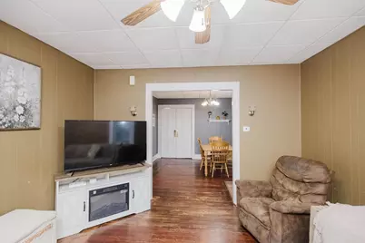 225 Washington Street, Mineral Point, WI 53565 - Photo 7