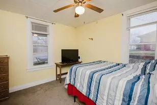 225 Washington St, Mineral Point, WI 53565 - Photo 25