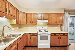 99 Orchard Ln, Mount Horeb, WI 53572 - Photo 9