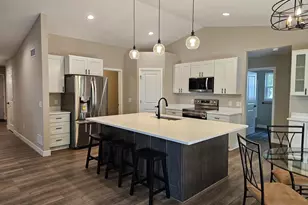 2634 Hamilton St, Portage, WI 53901 - Photo 3