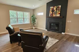 2634 Hamilton St, Portage, WI 53901 - Photo 15