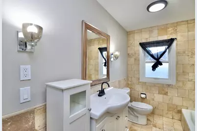 1721 Morgan Terrace, Beloit, WI 53511 - Photo 9