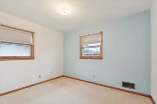 1727 24th St, Kenosha, WI 53140 - Photo 17