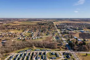 897 E Lake St, Lake Mills, WI 53551 - Photo 31