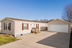 897 E Lake St, Lake Mills, WI 53551 - Photo 1