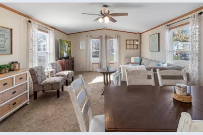 897 E Lake Street #109, Lake Mills, WI 53551 - Photo 7