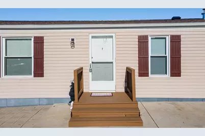 897 E Lake Street #109, Lake Mills, WI 53551 - Photo 3