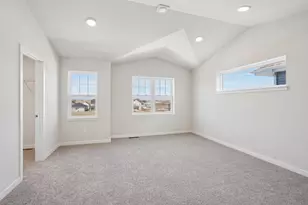 6637 Redpoll Rd, Middleton, WI 53562 - Photo 9