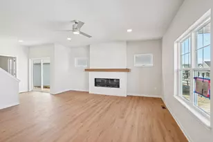 6637 Redpoll Rd, Middleton, WI 53562 - Photo 3