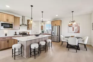 6637 Redpoll Rd, Middleton, WI 53562 - Photo 5