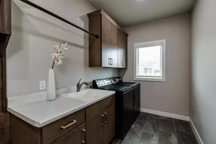 409 Peterson Trail, Oregon, WI 53575 - Photo 31