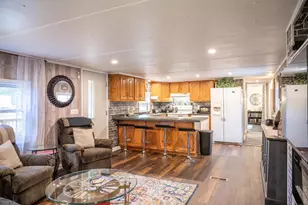 2029 Maple St, Friendship, WI 53934 - Photo 11