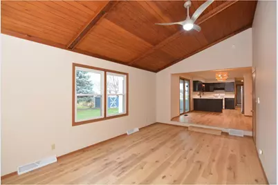 803 Centennial Parkway, Waunakee, WI 53597 - Photo 7