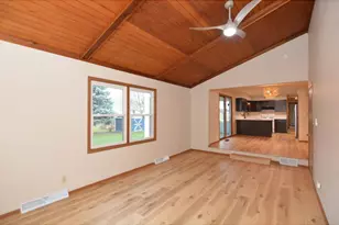 803 Centennial Pkwy, Waunakee, WI 53597 - Photo 7