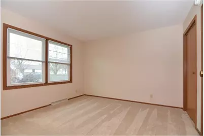 803 Centennial Parkway, Waunakee, WI 53597 - Photo 15