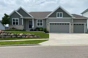 10411 Hollow Aspen Ln, Madison, WI 53593 - Photo 1