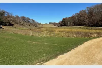 1906 Squirrel Hill Road, Hollandale, WI 53544 - Photo 81