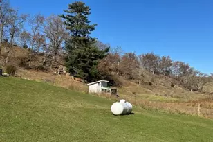 1906 Squirrel Hill Rd, Hollandale, WI 53544 - Photo 19