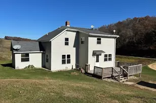 1906 Squirrel Hill Rd, Hollandale, WI 53544 - Photo 31