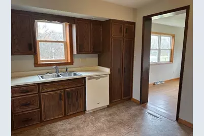 1906 Squirrel Hill Road, Hollandale, WI 53544 - Photo 37
