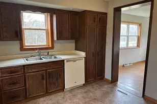 1906 Squirrel Hill Rd, Hollandale, WI 53544 - Photo 37