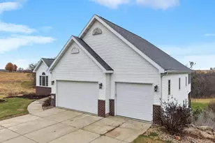 7797 Schurch St, Barneveld, WI 53507 - Photo 5