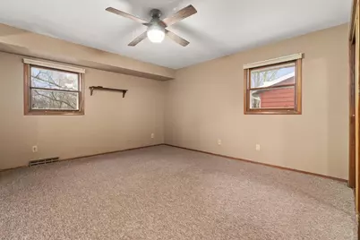 928 Columbia Drive, Janesville, WI 53546 - Photo 23