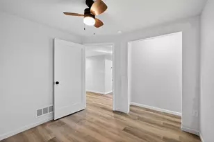 205 Ann St, Fox Lake, WI 53933 - Photo 23