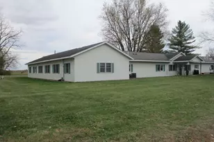 E11062 Center Rd, North Freedom, WI 53951 - Photo 71