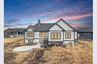 912 Westbridge Court, Waunakee, WI 53597 - Photo 3