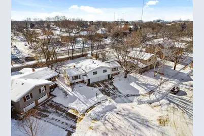 5019-5021 Manitowoc Parkway, Madison, WI 53705 - Photo 9